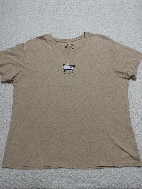Life Is Good Tops - Life is Good Relaxed Fit Old Fashioned Tub Short Sleeve Shirt Women’s Size XL